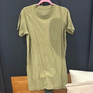 Everlane Olive Green Short Sleeve Dress